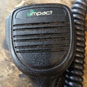 Impact remote speaker micThe Impact remote speaker mic is a compatible accesso